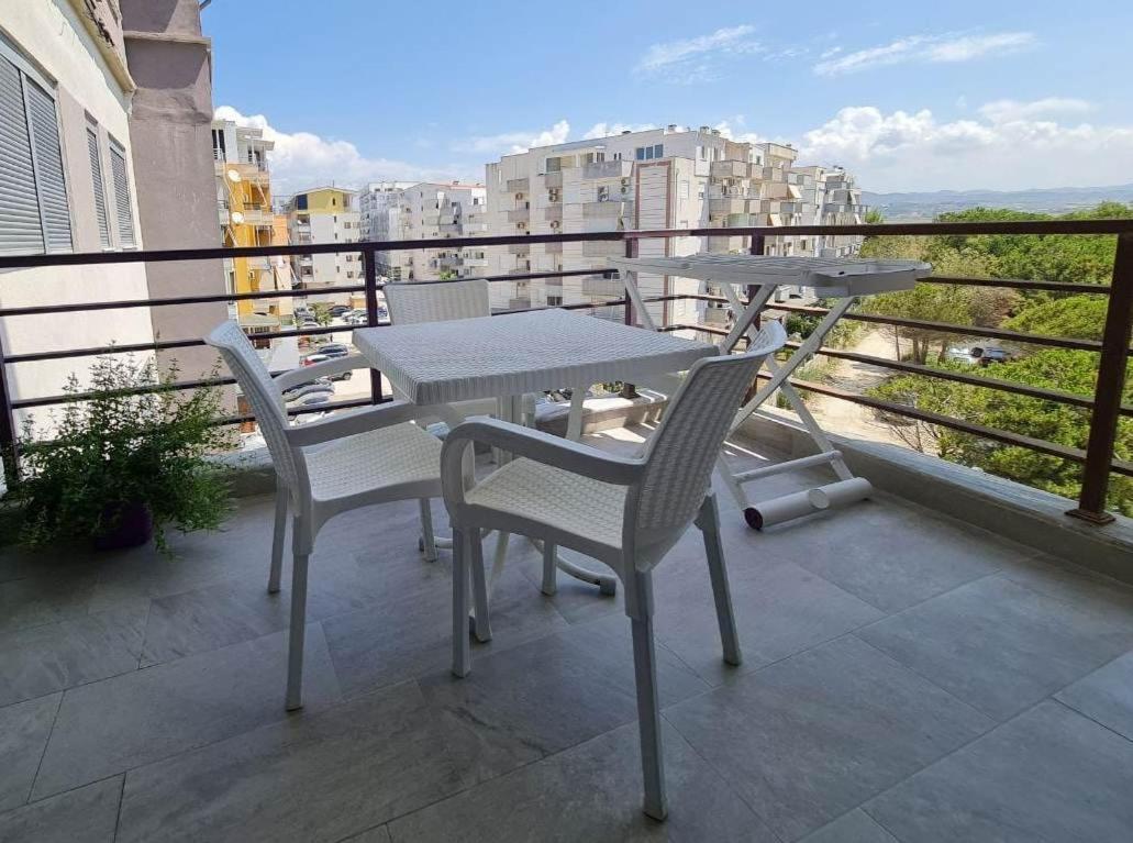 Alvi Apartment 格勒姆 外观 照片